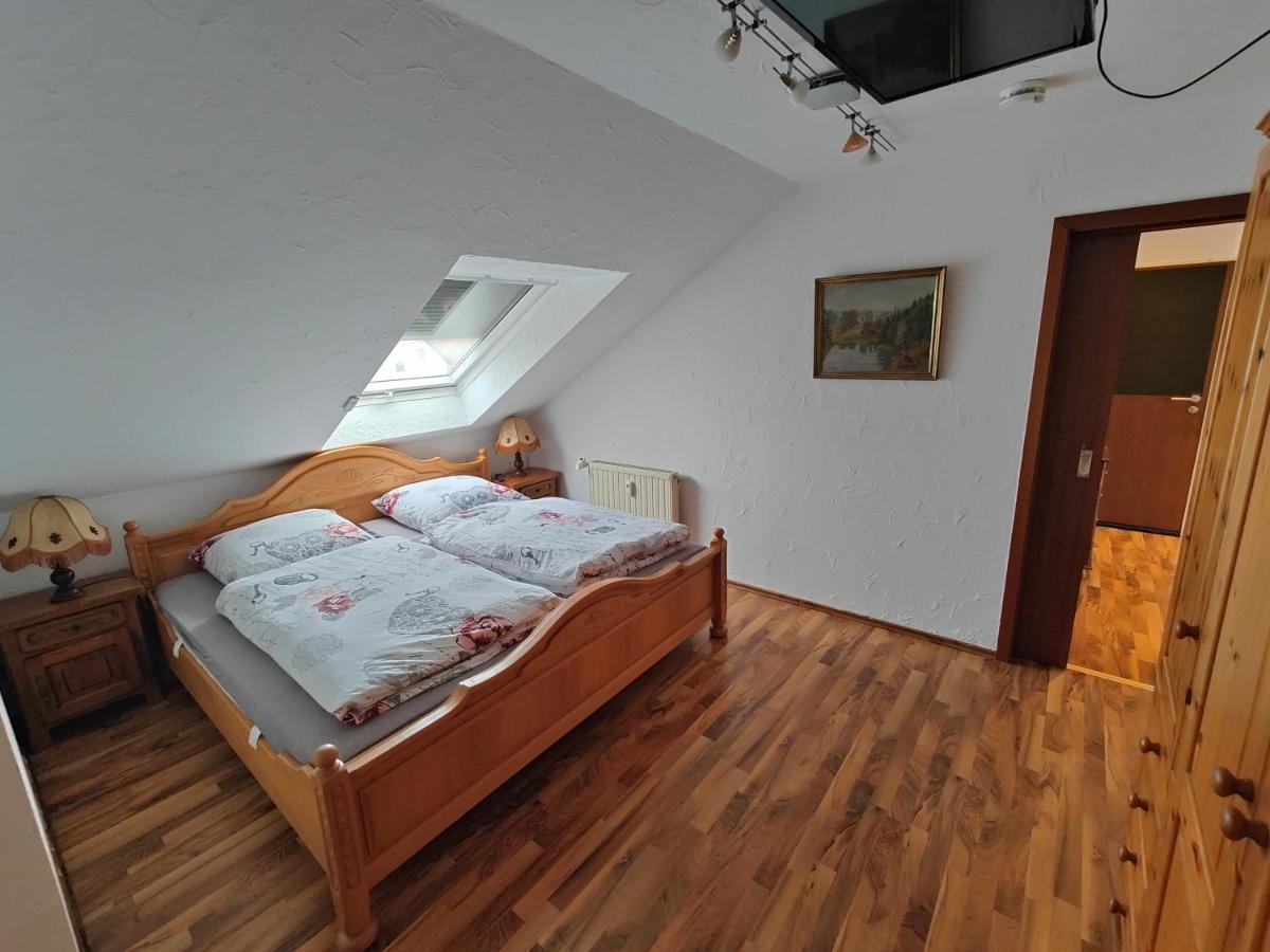 Komfort Ferienwohnung Biene Sarrebruck Extérieur photo