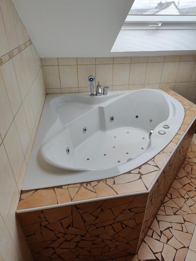 Komfort Ferienwohnung Biene Sarrebruck Extérieur photo